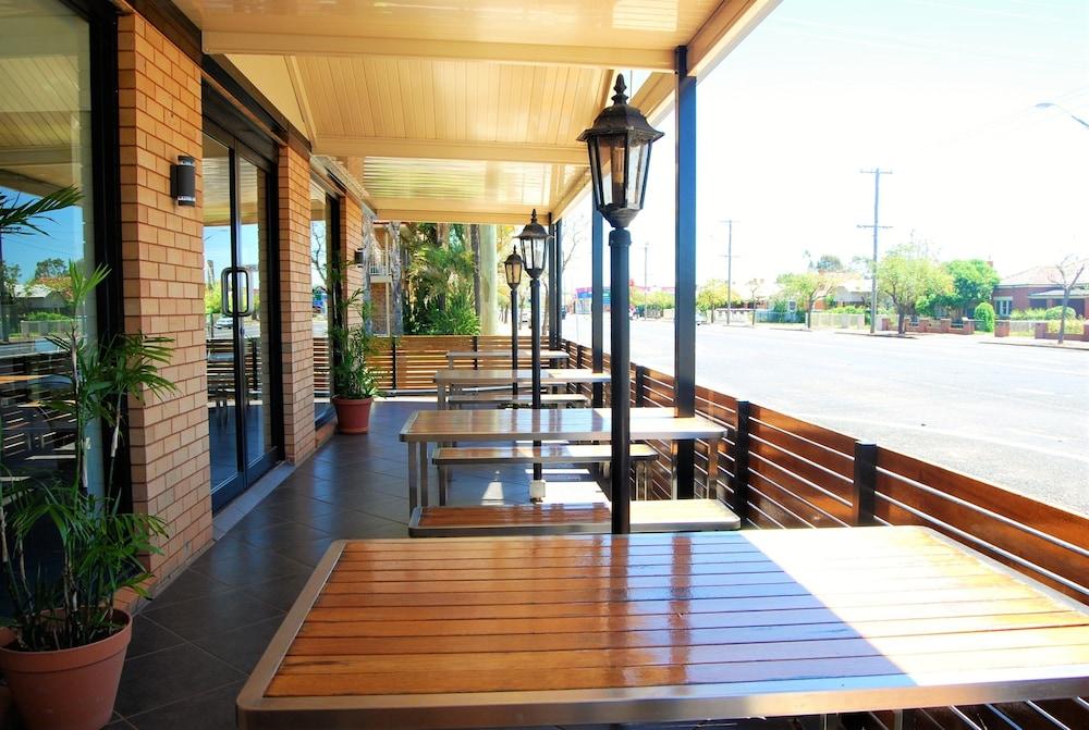 Golden West Motor Inn Dubbo Exteriér fotografie