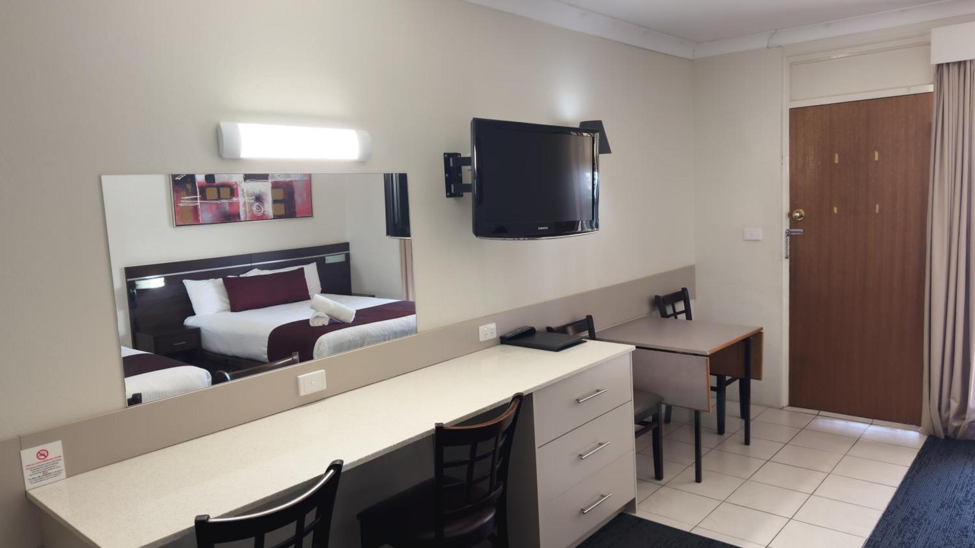 Golden West Motor Inn Dubbo Exteriér fotografie