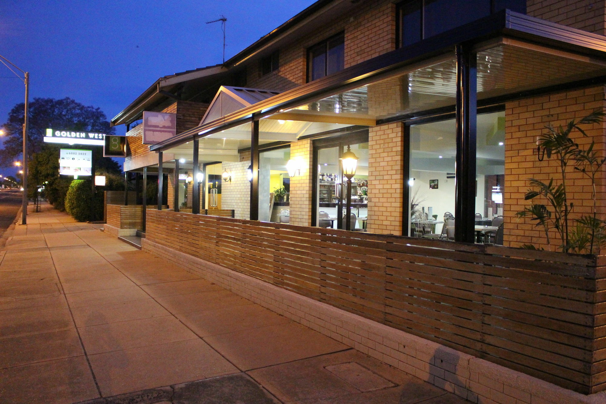 Golden West Motor Inn Dubbo Exteriér fotografie